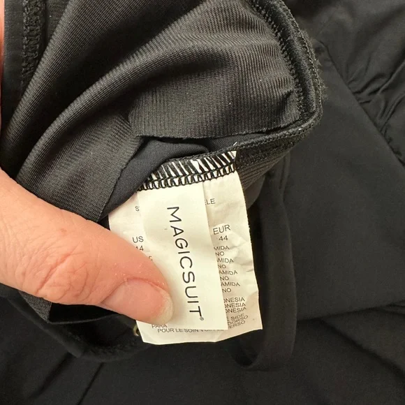 New Magicsuit hyperlink Charlize one shoulder swimsuit - Picture 6 of 6